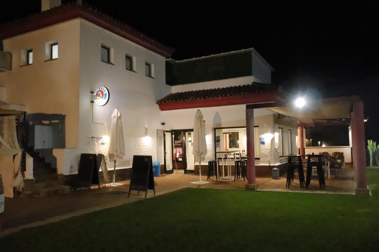 Hostal Restaurante Benalup Golf 외부 사진